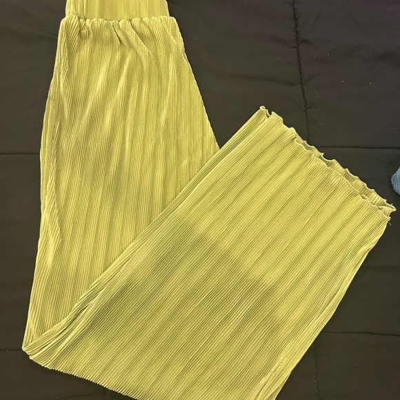 Pant set - Picture 2 of 2